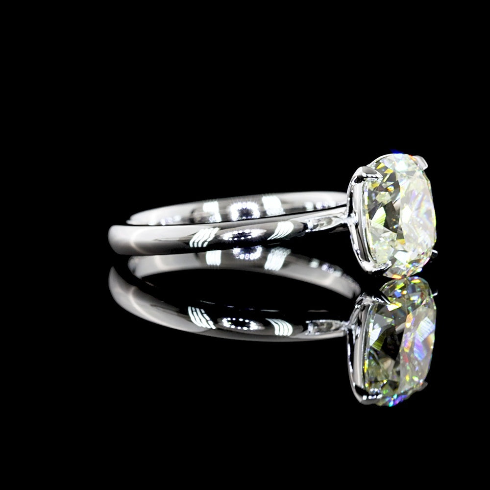 14K White Gold Antique Cushion Cut Lab Diamond Solitaire Ring - 2.02 Carat Total Diamond Weight, IGI Certified VS1 Clarity - Covaloro Fine Jewelry