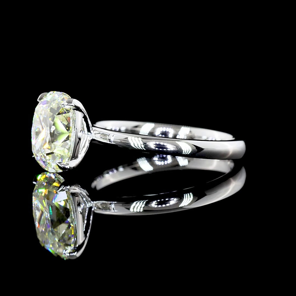 14K White Gold Antique Cushion Cut Solitaire Ring - 2.53 Carat Lab Grown Diamond, I-J Color, VVS2 Clarity, IGI Certified - Covaloro Fine Jewelry