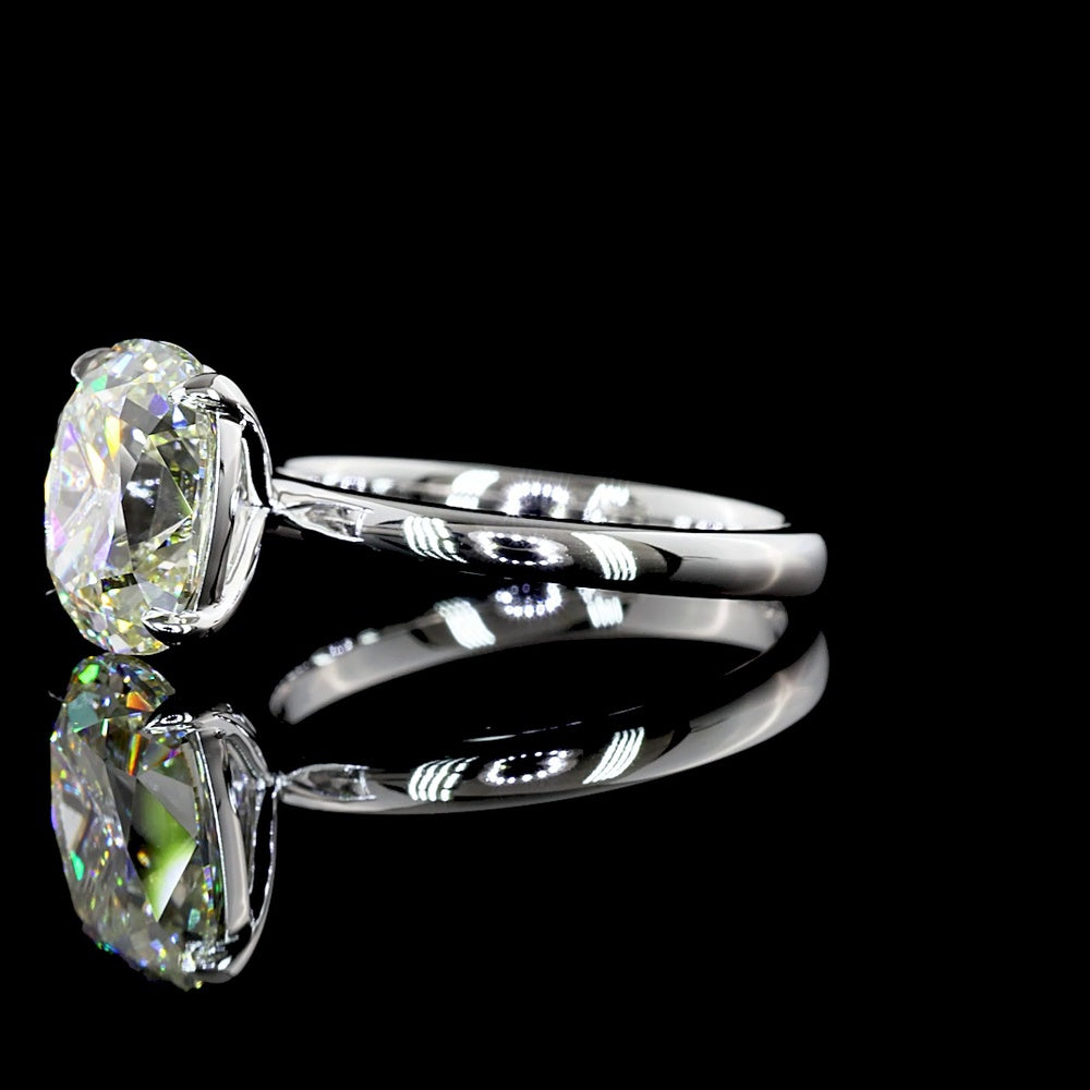14K White Gold Antique Cushion Cut Solitaire Ring with 3.02 Carat IGI Certified Lab Diamond - J VS1 Quality - Covaloro Fine Jewelry