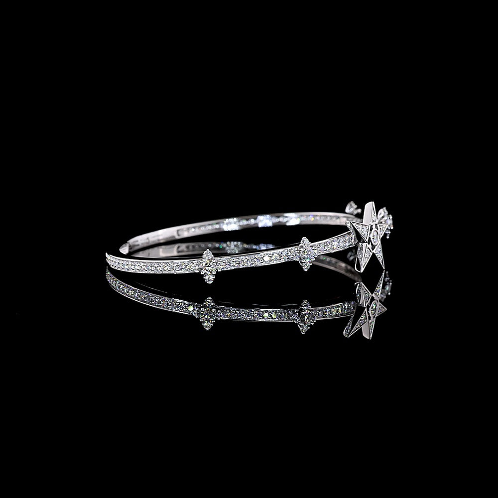 14K White Gold Bangle Bracelet with Bezel and Prong Set Round Lab Diamonds - 2.61 Carats Total Diamond Weight - Covaloro Fine Jewelry