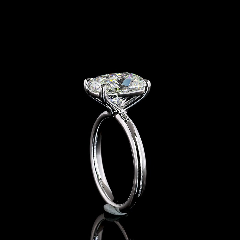 14K White Gold Cushion Brilliant Cut Lab Diamond Solitaire Ring - 4.23 Carat E VVS2 IGI Certified - Covaloro Fine Jewelry