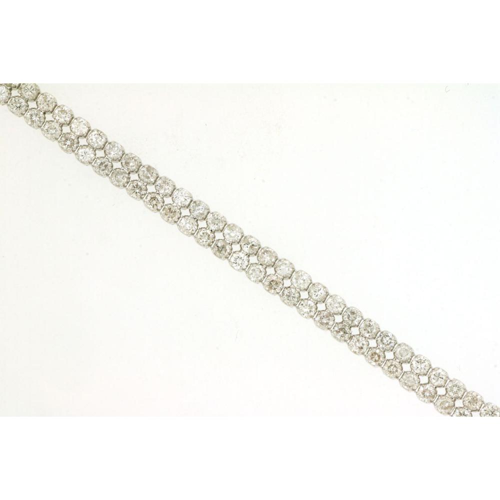 14K White Gold Diamond Tennis Bracelet with Round Diamonds - 2.70 Carats Total Diamond Weight