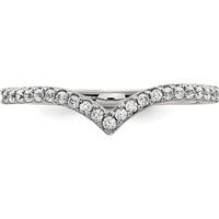 14K White Gold Diamond V Ring with 20 Round Diamonds - 0.17 Carat Total Diamond Weight by Oro Pregiato