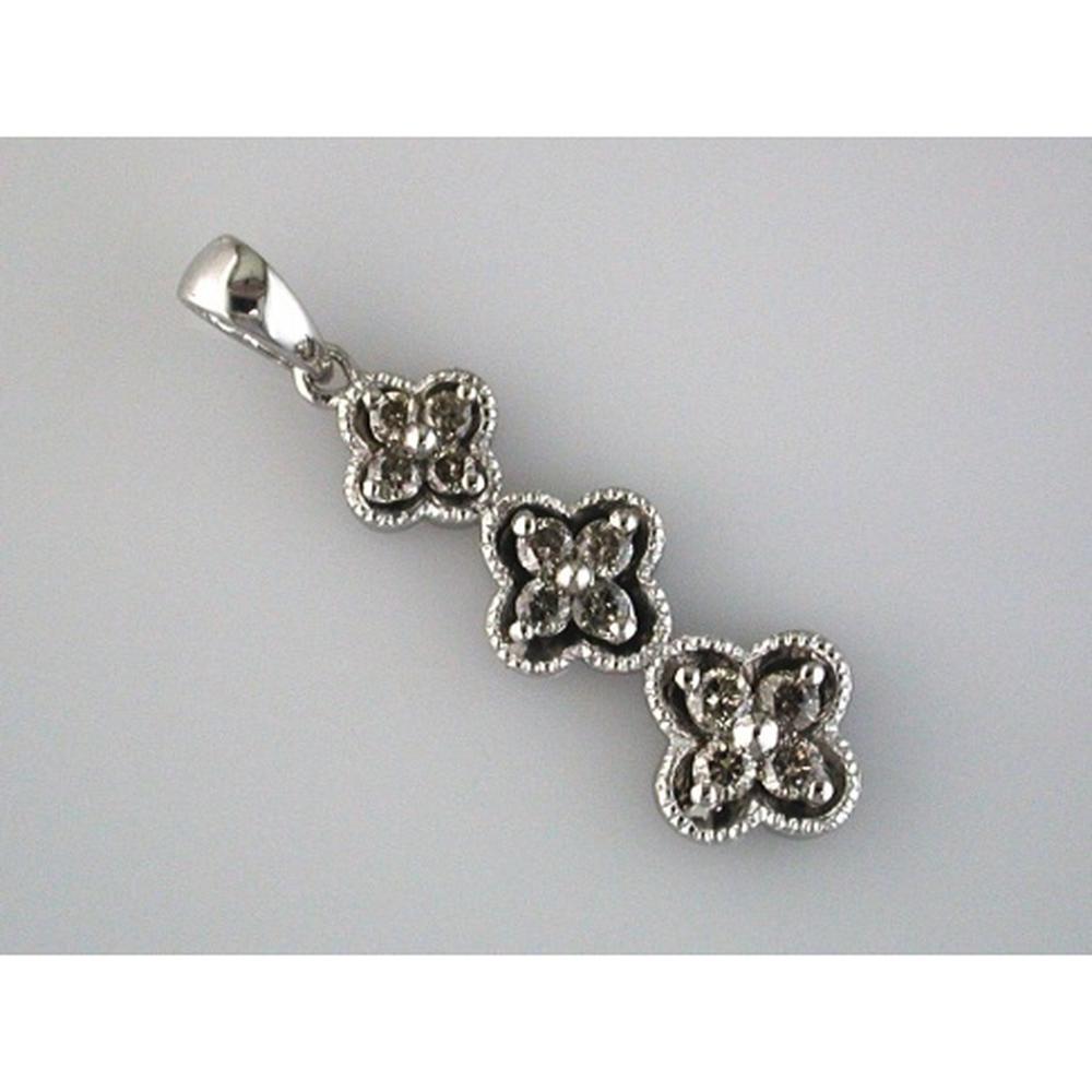 14K White Gold Floral Diamond Pendant with Milgrain Detail and Round Cluster Setting - 0.25 Carat Total Diamond Weight - Royal Jewelry