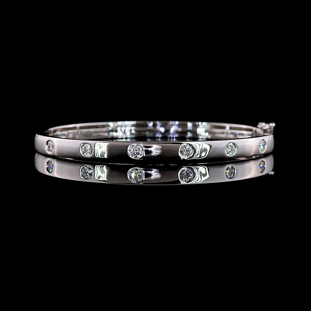 14K White Gold Flush-Set Lab Diamond Bangle with 7 Round Brilliant Cut Stones - 0.79 Carat Total Diamond Weight, E-F Color, VS1 Clarity - Covaloro Fine Jewelry