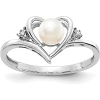 14K White Gold Freshwater Cultured Pearl and Diamond Heart Ring by Oro Pregiato
