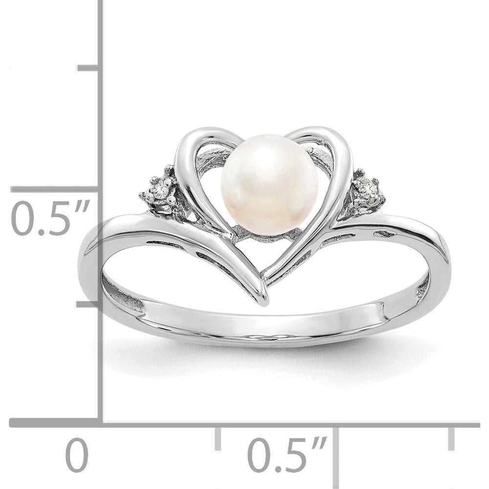 14K White Gold Freshwater Cultured Pearl and Diamond Heart Ring by Oro Pregiato