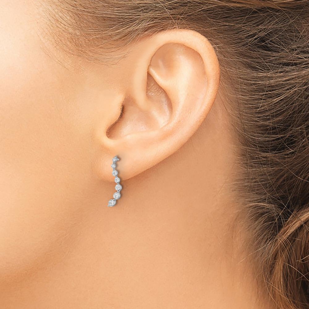 14K White Gold Graduating Diamond Drop Earrings - 0.089 Carat Total Diamond Weight by Oro Pregiato