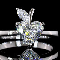 14K White Gold Heart and Marquise Toi et Moi Ring with E VS1 Lab Diamonds - 1.33 Carat Total Weight - Covaloro Fine Jewelry