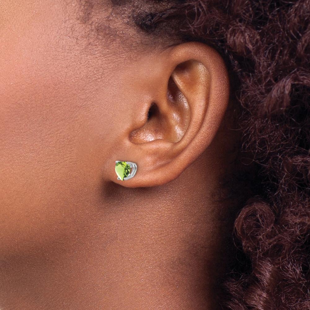 14K White Gold Heart-Shaped Peridot Stud Earrings - 0.800 Carat Total Peridot Weight by Monteluci Fine Jewelry