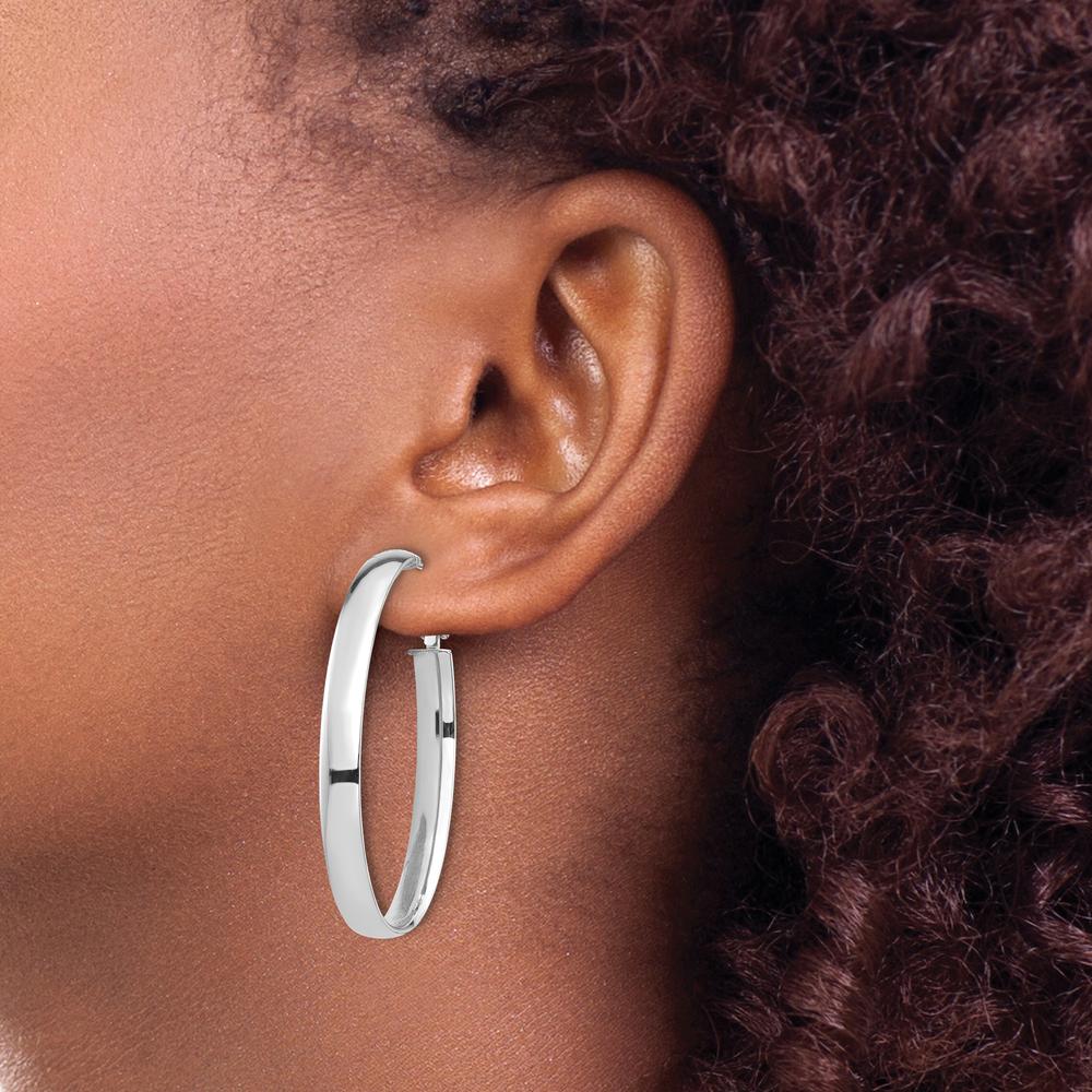 14K White Gold High Polished Oval Hoop Earrings with Omega Back Closure by Oro Pregiato