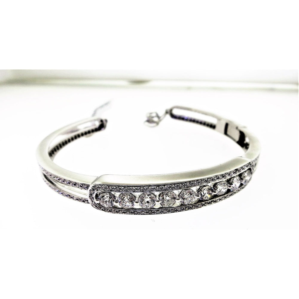 14K White Gold Hinged Bangle with Milgrain Set Round Brilliant Diamonds - 4.06 Carat Total Diamond Weight by Auriventus