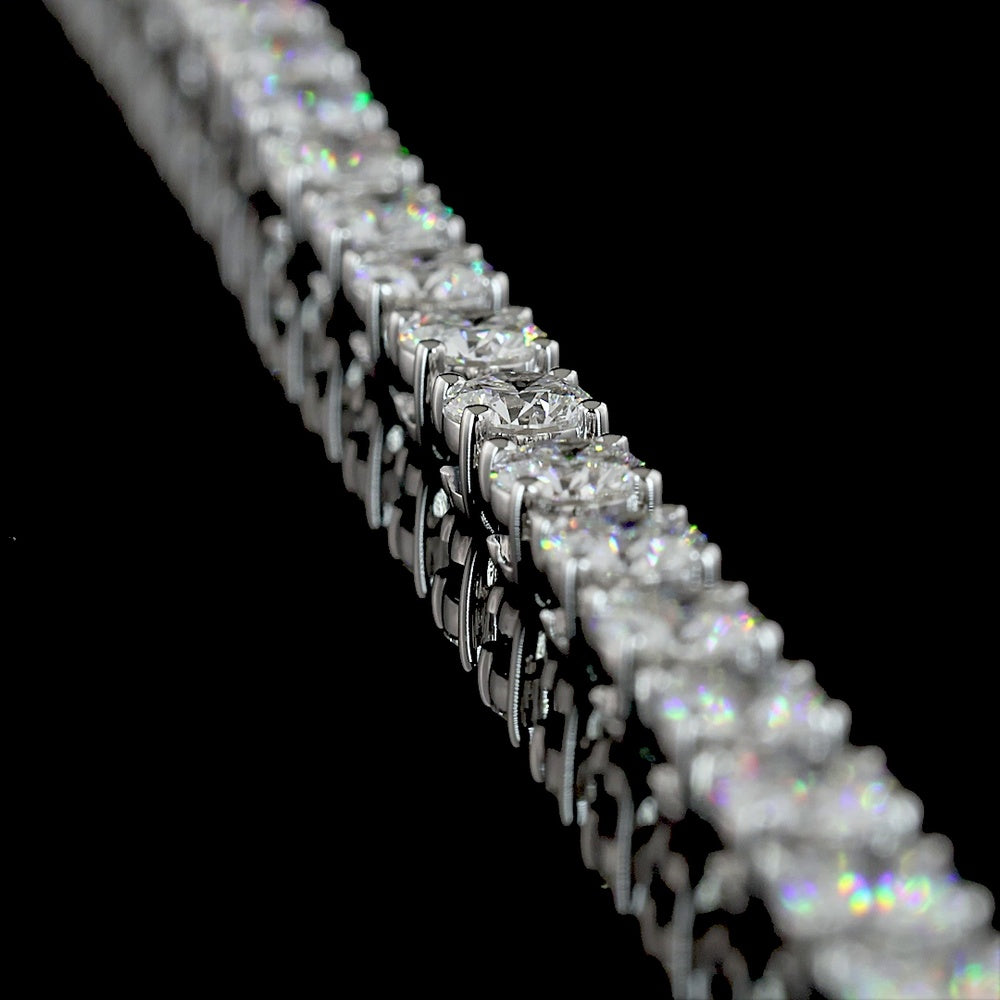 14K White Gold Lariat Necklace with 12.17 Carat Lab-Grown D VS1 Round Brilliant Diamonds - IGI Certified - Covaloro Fine Jewelry