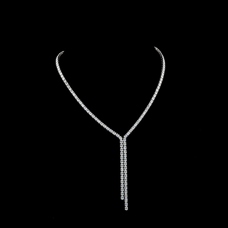 14K White Gold Lariat Necklace with 137 Prong-Set Oval Cut Lab Diamonds - 13.74 Carats Total Diamond Weight - Covaloro Fine Jewelry