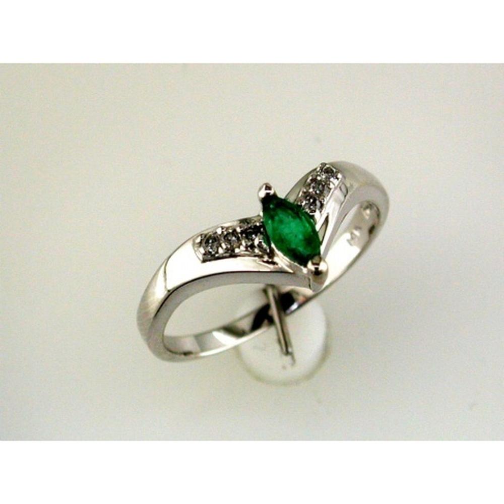 14K White Gold Marquise Cut Emerald & Round Diamond Ring - 0.18 Carats Emerald, 0.07 Carats Total Diamond Weight