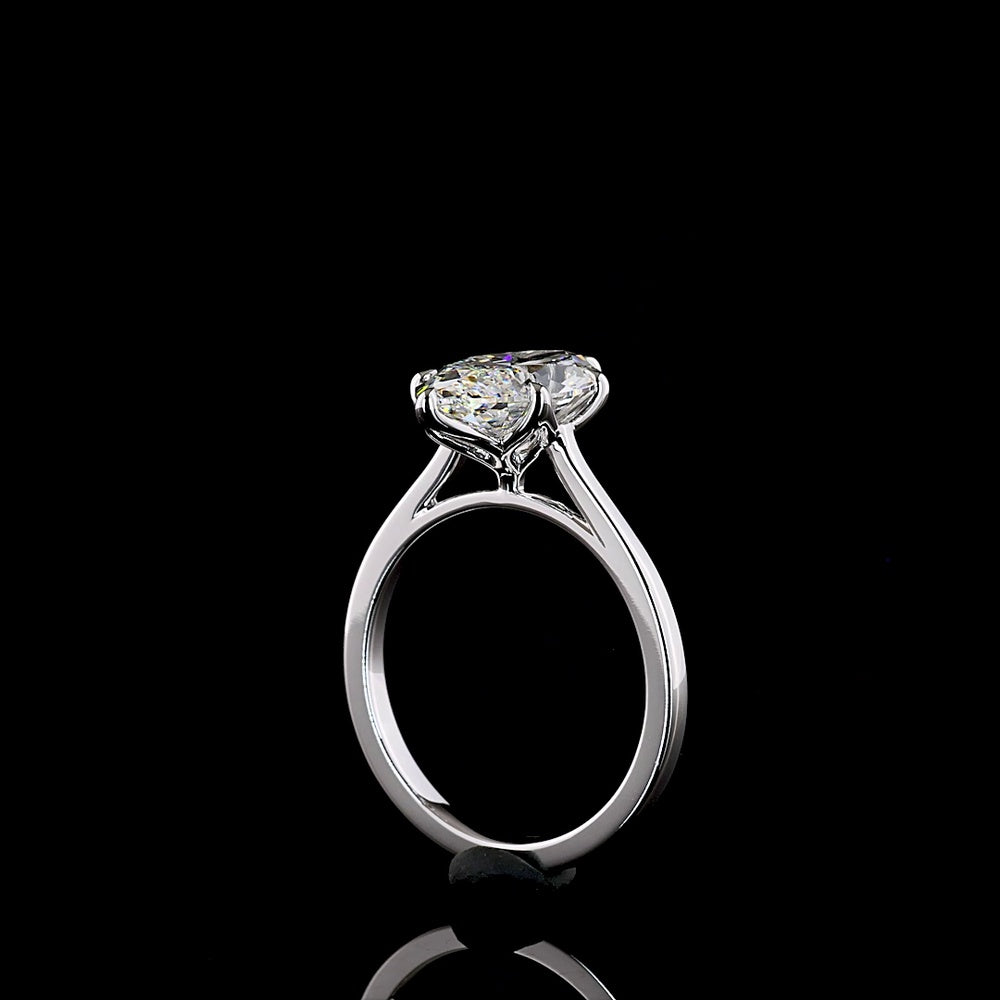 14K White Gold Marquise Cut Solitaire Ring with 3.10 Carat Lab Grown Diamond - E-F Color, VVS2 Clarity, IGI Certified - Covaloro Fine Jewelry