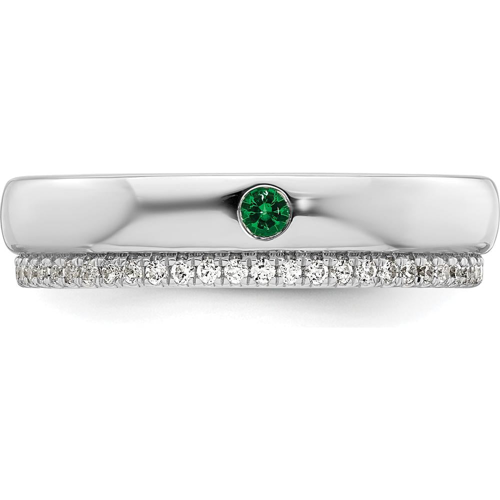14K White Gold Mother's Ring with Green Birthstone and Diamond Milgrain Band by Oro Pregiato
