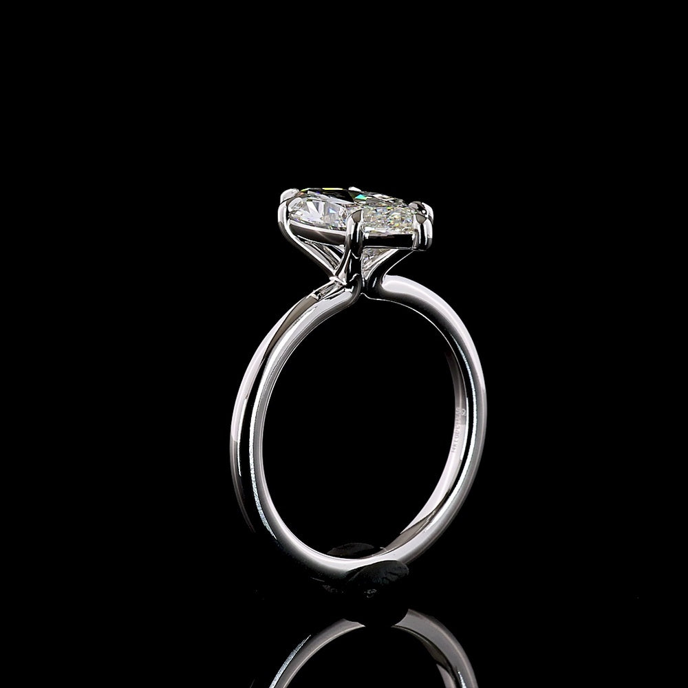 14K White Gold North-South Marquise Solitaire Ring with 2.60 Carat Lab Grown D VVS2 Diamond - IGI Certified - Covaloro Fine Jewelry