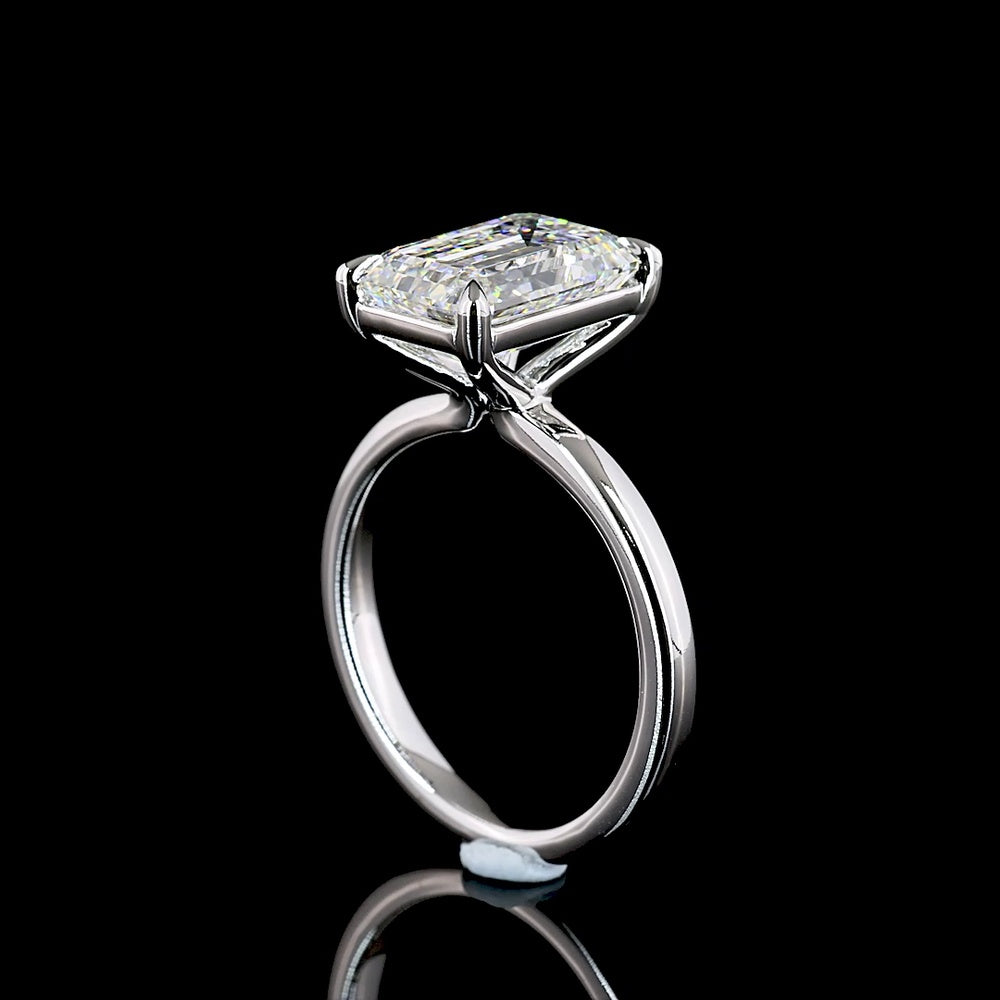 14K White Gold North-South Solitaire Ring with 4.09 Carat Emerald Cut Lab Diamond - D VVS2 Clarity, IGI Certified - Covaloro Fine Jewelry