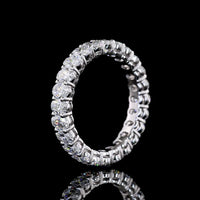 14K White Gold Oval Cut Lab-Grown Diamond Eternity Band - 2.50 Carat Total Weight, 24 Stones E-F VS Prong Set - Covaloro Fine Jewelry