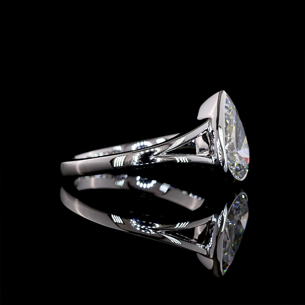 14K White Gold Pear Shape Bezel Set Solitaire Ring with 1.55 Carat Lab Grown F VVS2 Diamond - North-South Orientation - Covaloro Fine Jewelry