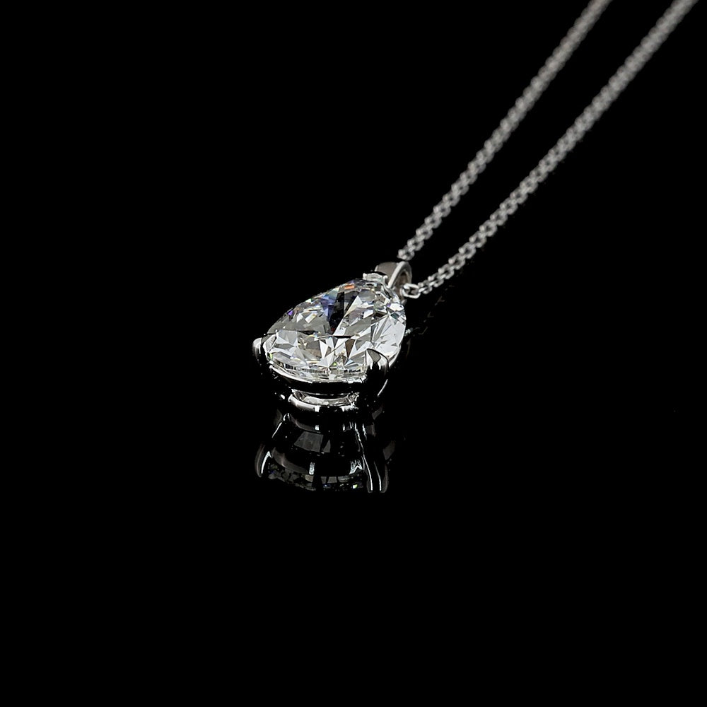 14K White Gold Pear Shape Solitaire Pendant with E-F VVS2 Lab Diamond - 2.50 Carat Total Weight, IGI Certified - Covaloro Fine Jewelry
