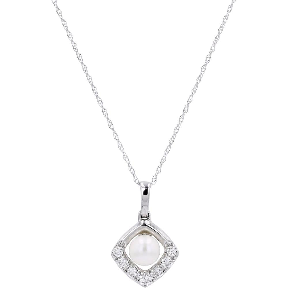 14K White Gold Pearl Pendant with Diamond Halo - 0.21 Carats Total Diamond Weight