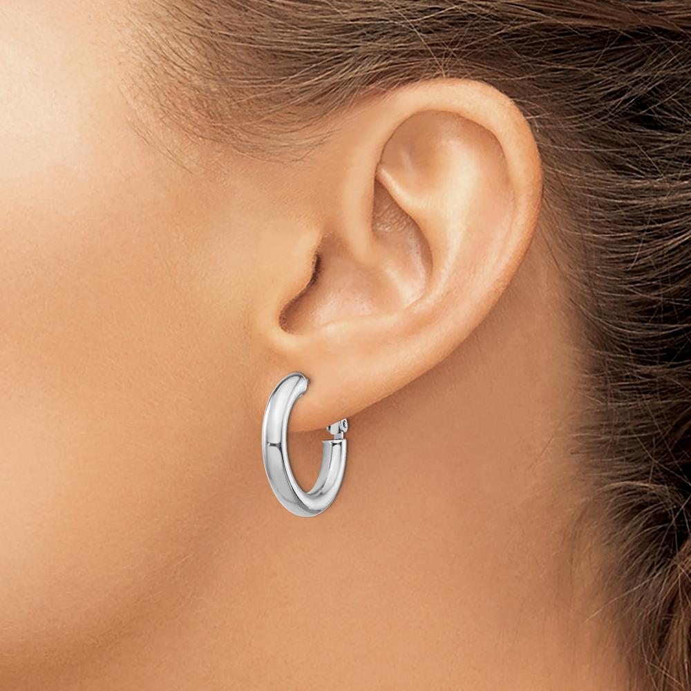 14K White Gold Polished 4x15mm Round Omega Back Hoop Earrings by Oro Pregiato