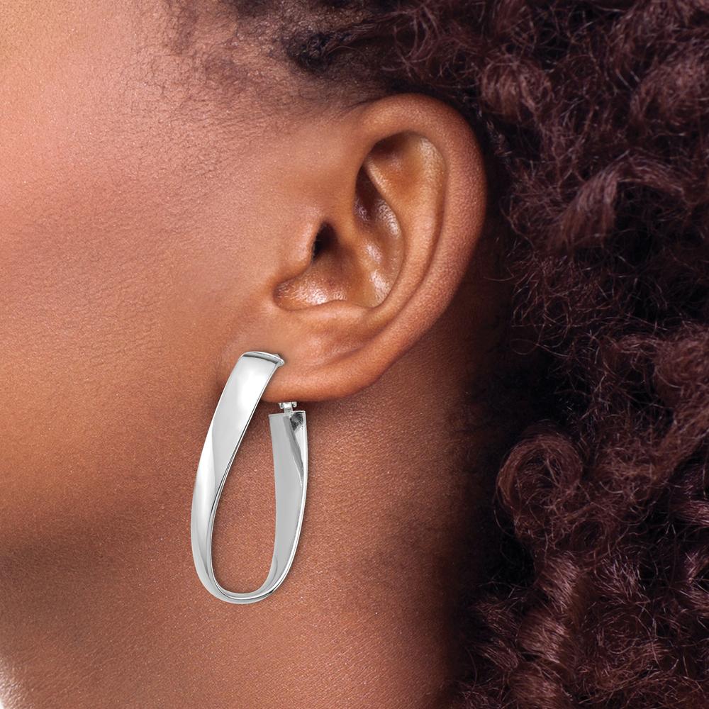 14K White Gold Polished 7mm Twisted Omega Back Oval Hoop Earrings - Classic Elegance for Women by Oro Pregiato