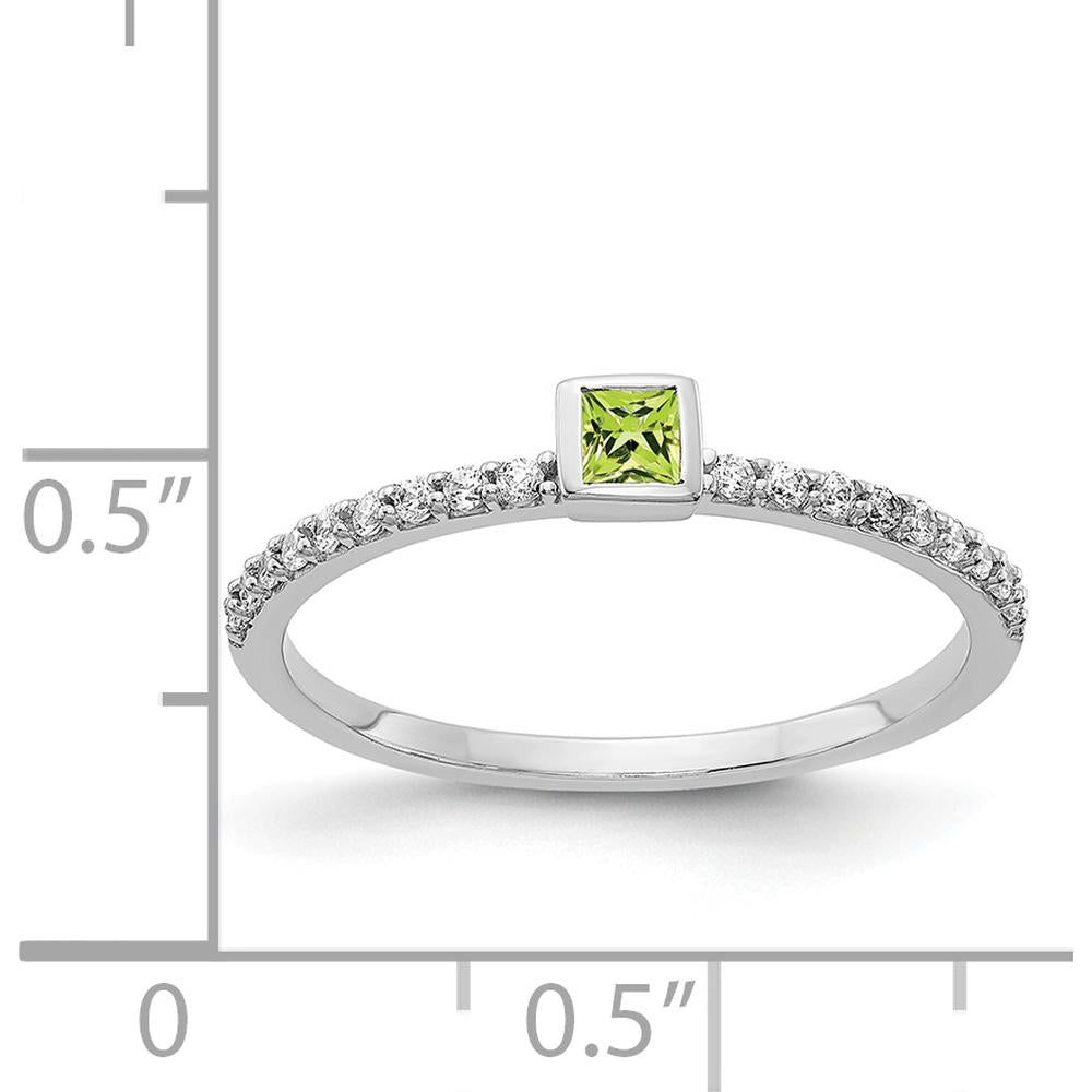 14K White Gold Princess Cut Peridot and Round Diamond Ring with 18 Diamonds - 0.12 Carat Total Gem Weight by 0