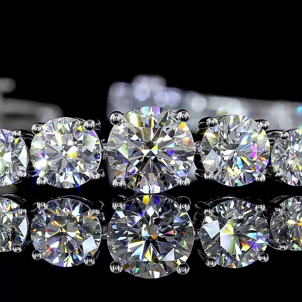 14K White Gold Riviera Bracelet with Graduated Round Lab Diamonds - 10.51 Carats Total Diamond Weight - Covaloro Fine Jewelry