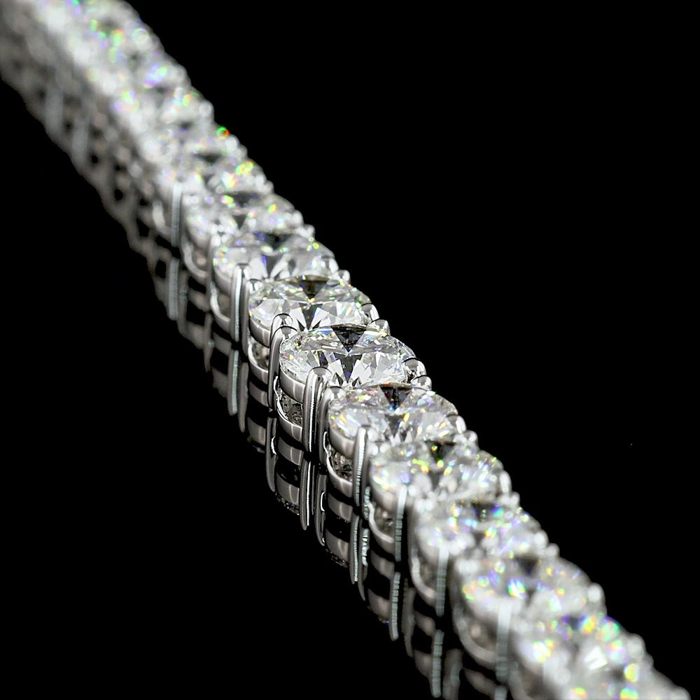 14K White Gold Riviera Necklace with Graduated Round Lab Diamonds - 14.26 Carat Total Weight - Covaloro Fine Jewelry