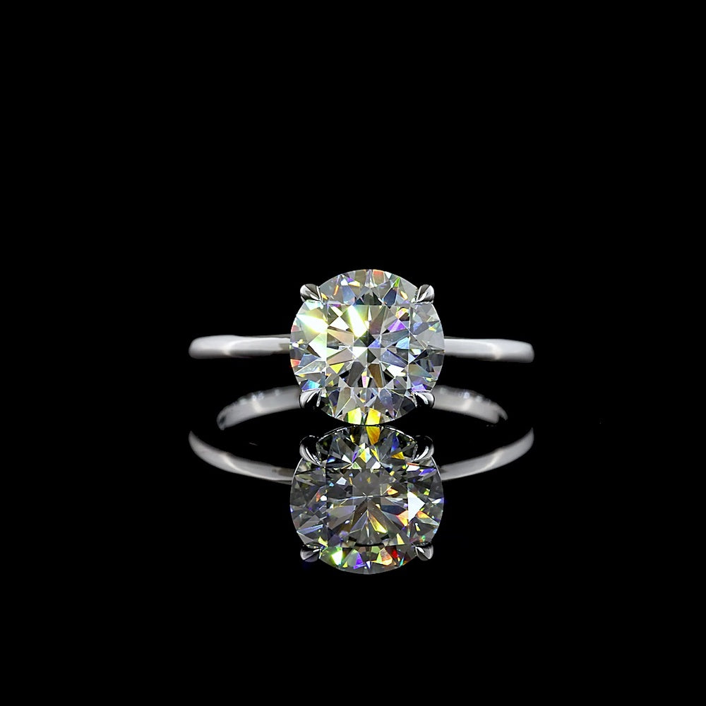 14K White Gold Round Cut Solitaire Ring with Lab-Grown 2.58 Carat E-F VVS2 Brilliant Diamond - IGI Certified - Covaloro Fine Jewelry