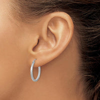14K White Gold Satin Diamond-Cut Square Tube Hoop Earrings - 1.75mm Width, 21.74mm Length by 0