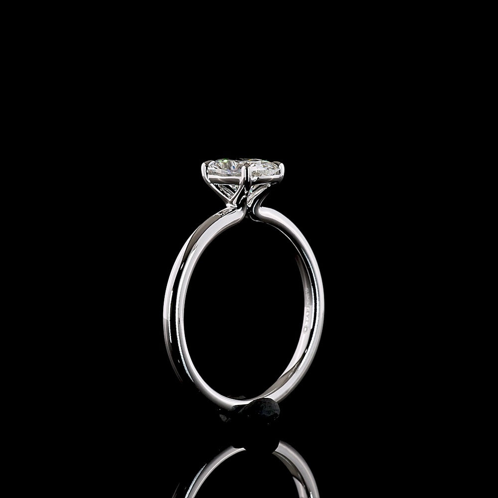 14K White Gold Solitaire Ring with 1.07 Carat Cushion Brilliant Lab Diamond - E-F Color VVS2 Clarity with IGI Certification - Covaloro Fine Jewelry