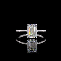 14K White Gold Solitaire Ring with 2.16 Carat Emerald Cut Lab Diamond in North-South Setting - D VVS2 IGI Certified - Covaloro Fine Jewelry
