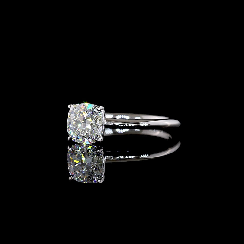 14K White Gold Square Cushion Brilliant Solitaire Ring with 1.52 Carat Lab Grown D VVS2 Diamond - IGI Certified - Covaloro Fine Jewelry