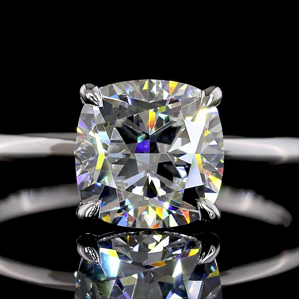 14K White Gold Square Cushion Brilliant Solitaire Ring with 2.03 Carat Lab-Grown D VS1 Diamond - IGI Certified - Covaloro Fine Jewelry