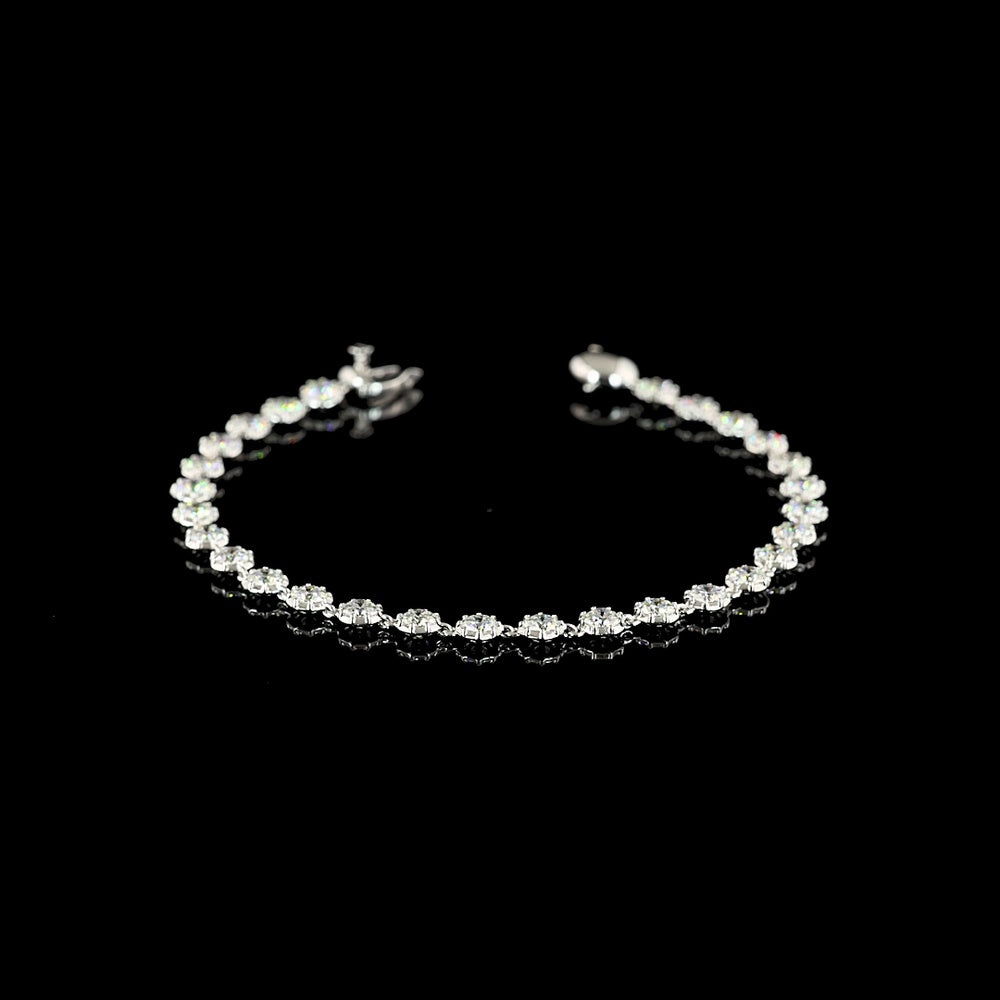 14K White Gold Station Bracelet with Bezel and Prong Set Round Lab Diamonds - 3.91 Carat Total Weight - Covaloro Fine Jewelry