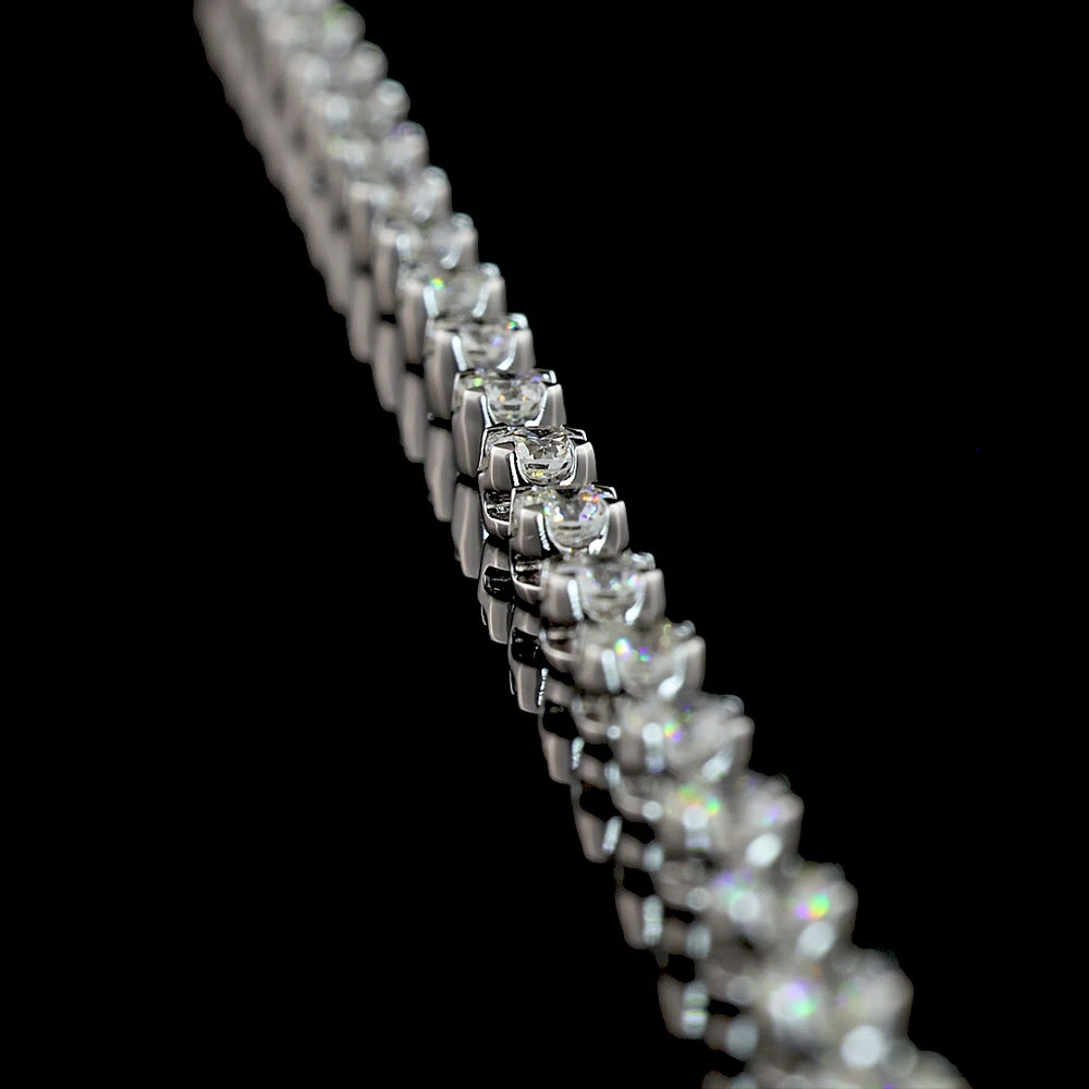 14K White Gold Station Necklace with 27 Round Brilliant Cut Lab Diamonds - 3.16 Total Carat Weight, E-F Color, VS2 Clarity - Covaloro Fine Jewelry