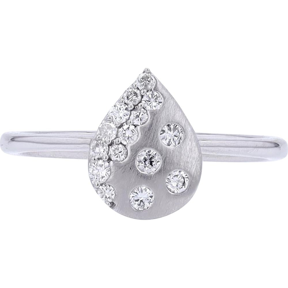 14K White Gold Teardrop Diamond Ring with 0.21 Carats Total Diamond Weight