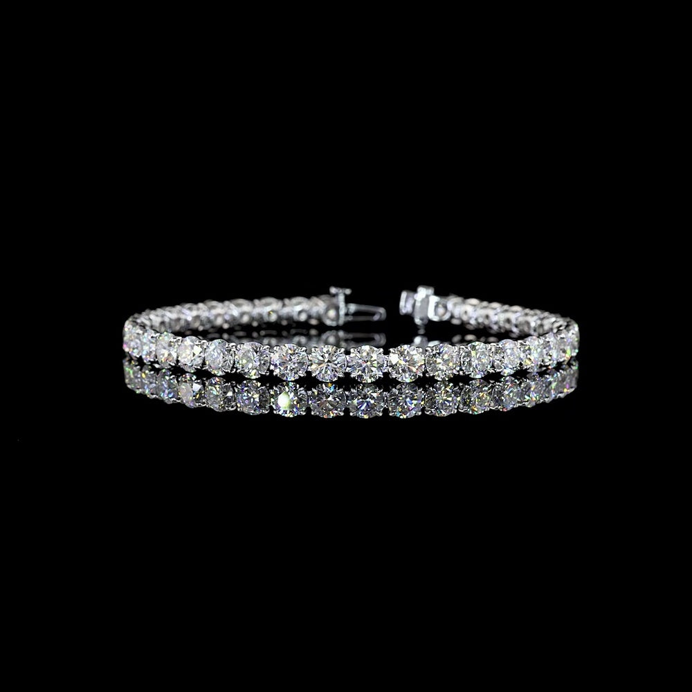 14K White Gold Tennis Bracelet with 15 Carats of Round Brilliant Cut Lab Diamonds - 37 Stones in Prong Setting - Covaloro Fine Jewelry