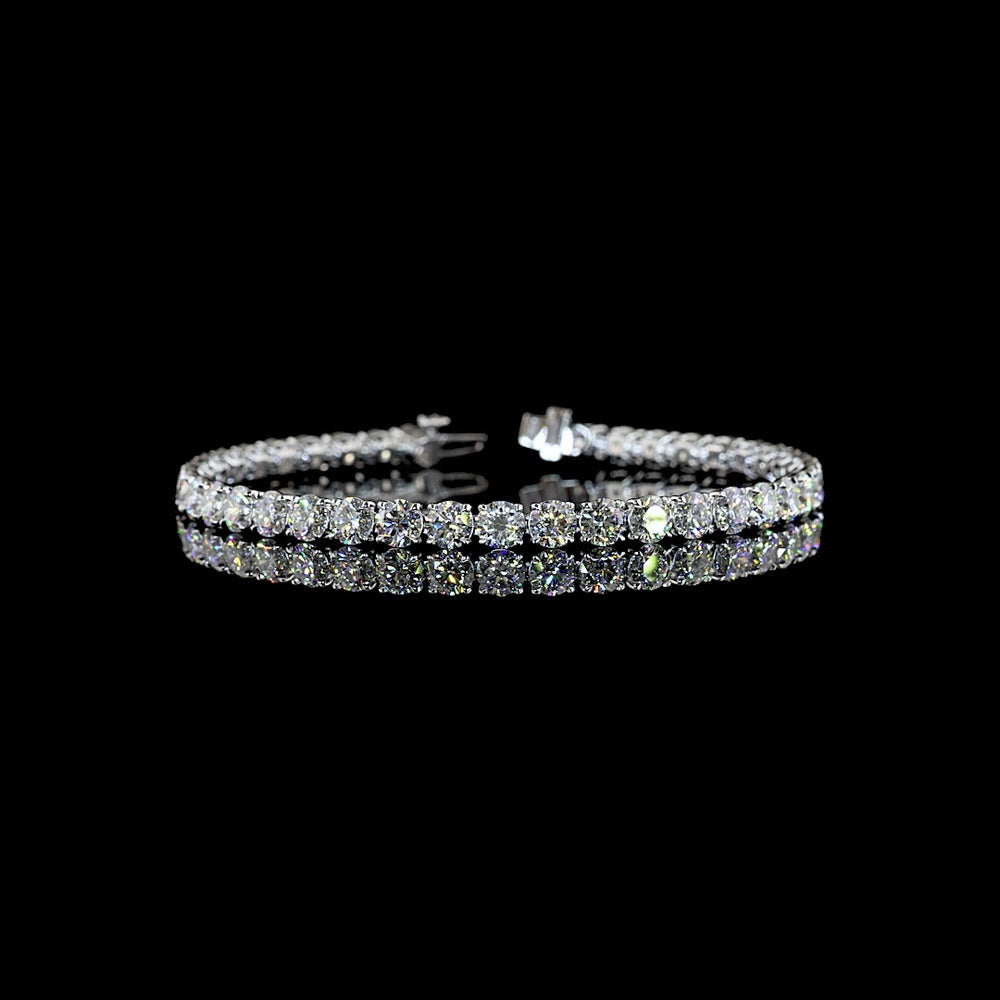 14K White Gold Tennis Bracelet with 39 Round Brilliant Cut Lab Diamonds - 11.81 Carat Total Diamond Weight, E-F Color VS1 Clarity - Covaloro Fine Jewelry