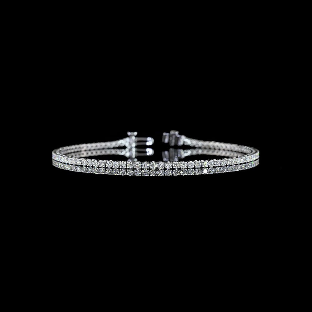 14K White Gold Tennis Bracelet with 90 Round Brilliant Cut Lab Diamonds - 2.23 Carat Total Weight, E-F Color VS1 Clarity - Covaloro Fine Jewelry