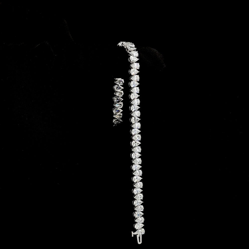 14K White Gold Tennis Bracelet with North-South Pear Shape Lab Diamonds - 13.09 Carat Total Diamond Weight, E-F VS Clarity - Covaloro Fine Jewelry