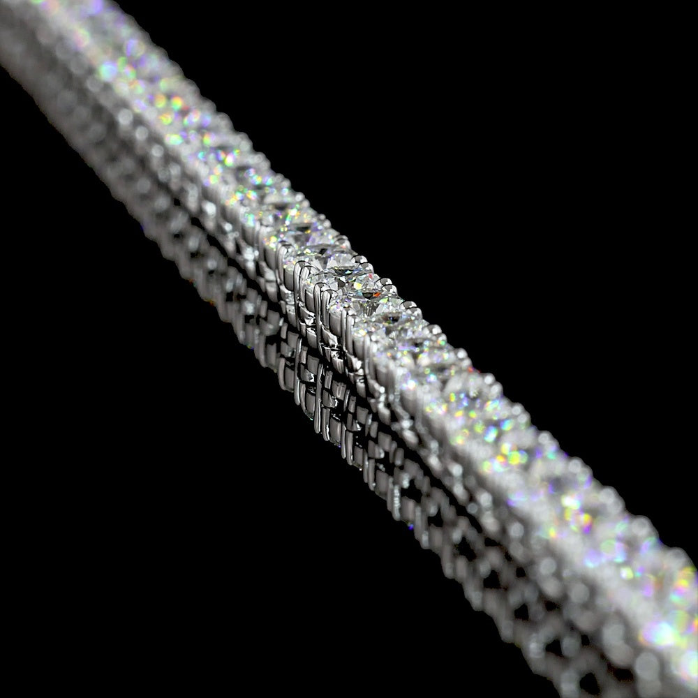 14K White Gold Tennis Necklace with 140 Brilliant Cut Round Lab Diamonds - E-F VS Clarity, 12.56 Carat Total Weight - Covaloro Fine Jewelry