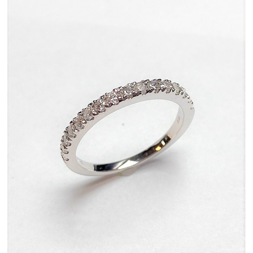 14K White Gold Wedding Band with Shared-Prong Set Round Diamonds - 0.52 Carat Total Diamond Weight by Auriventus