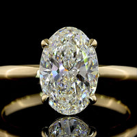 14K Yellow Gold 2.10 Carat Oval Cut Lab Diamond Solitaire Ring with North-South Prong Setting, E-F Color VS1 Clarity, IGI Certified - Covaloro Fine Jewelry