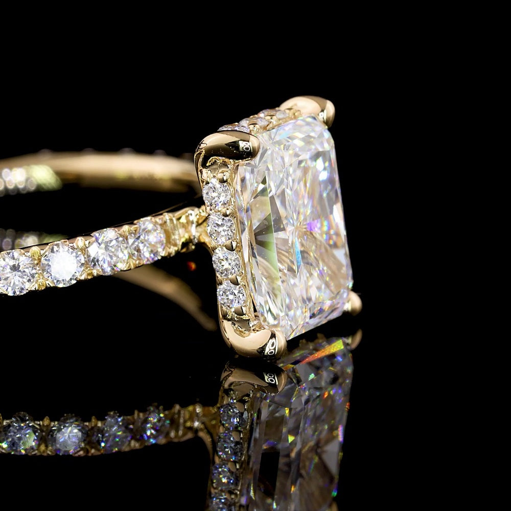 14K Yellow Gold 2.65 Carat Total Weight Radiant Cut Lab Diamond Ring with D VS1 Center Stone and Pave Brilliant Cut Band Details - GIA Certified - Covaloro Fine Jewelry