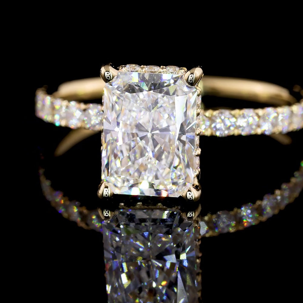 14K Yellow Gold 2.65 Carat Total Weight Radiant Cut Lab Diamond Ring with D VS1 Center Stone and Pave Brilliant Cut Band Details - GIA Certified - Covaloro Fine Jewelry